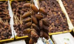 أزمة "التمور" تشتعل بين الرباط وتونس.. المغرب يمنع دخول 15 ألف طن من المحاصيل التونسية